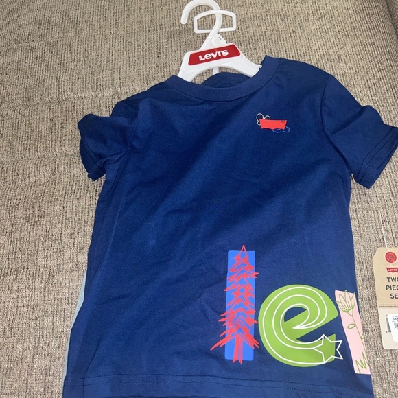 NWT Levi's Kids doodle logo tee short set size 4T - Picture 2 of 8